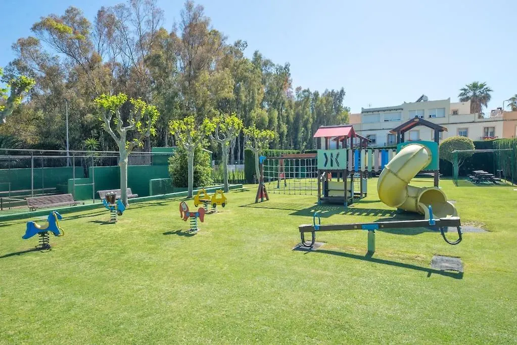 Alcazaba Beach Three Bedroom Apartment Estepona